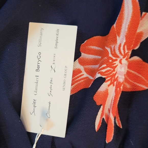 Simplee l Dress l brand: Simplee l navy l floral l Size XS l red blue floral - Picture 7 of 9